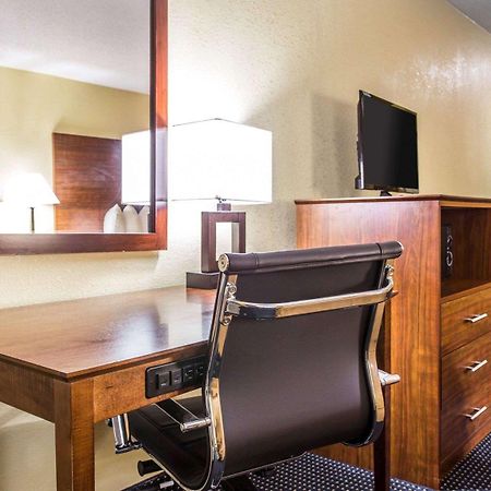 Quality Inn Mullins Marion Bagian luar foto
