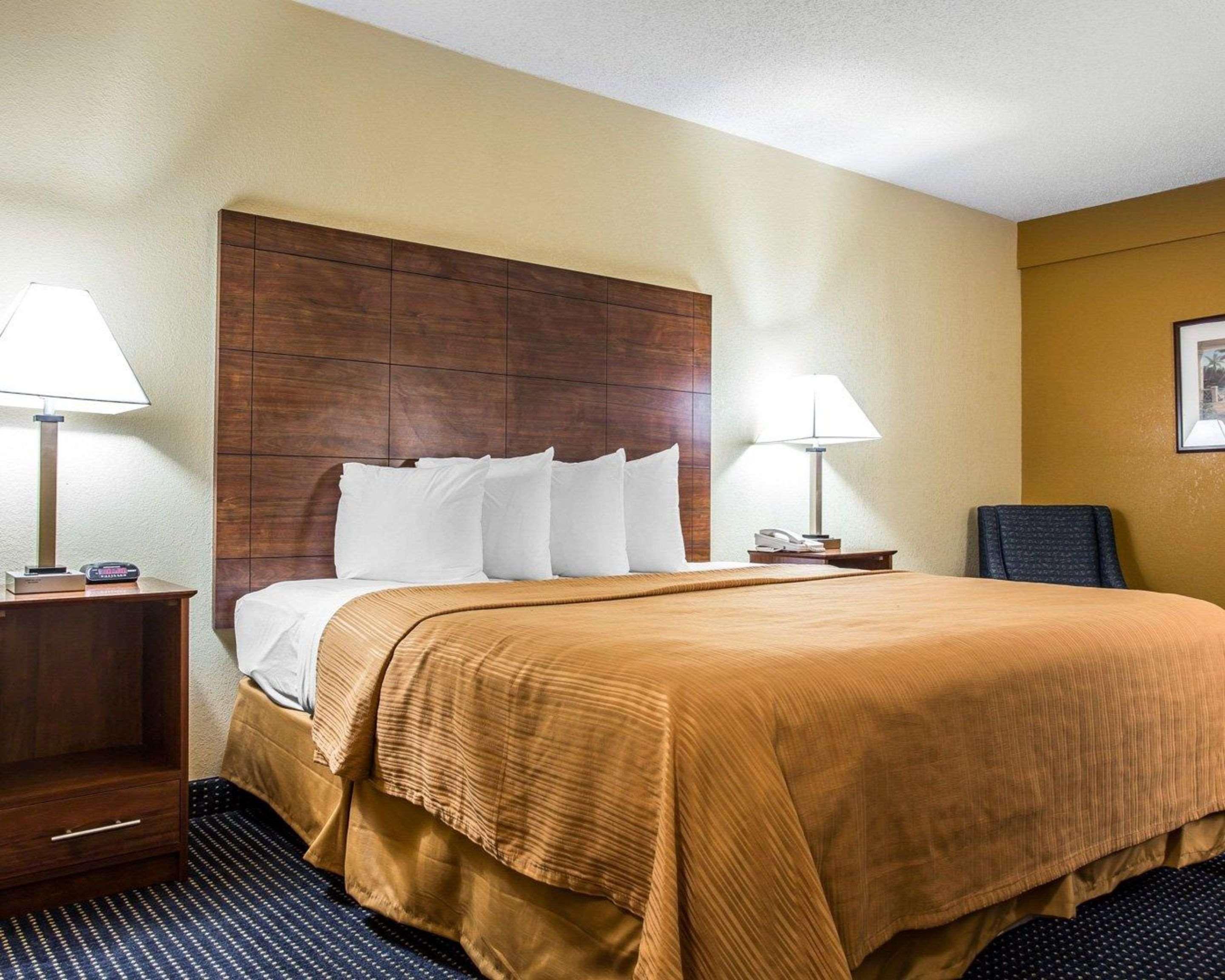 Quality Inn Mullins Marion Bagian luar foto