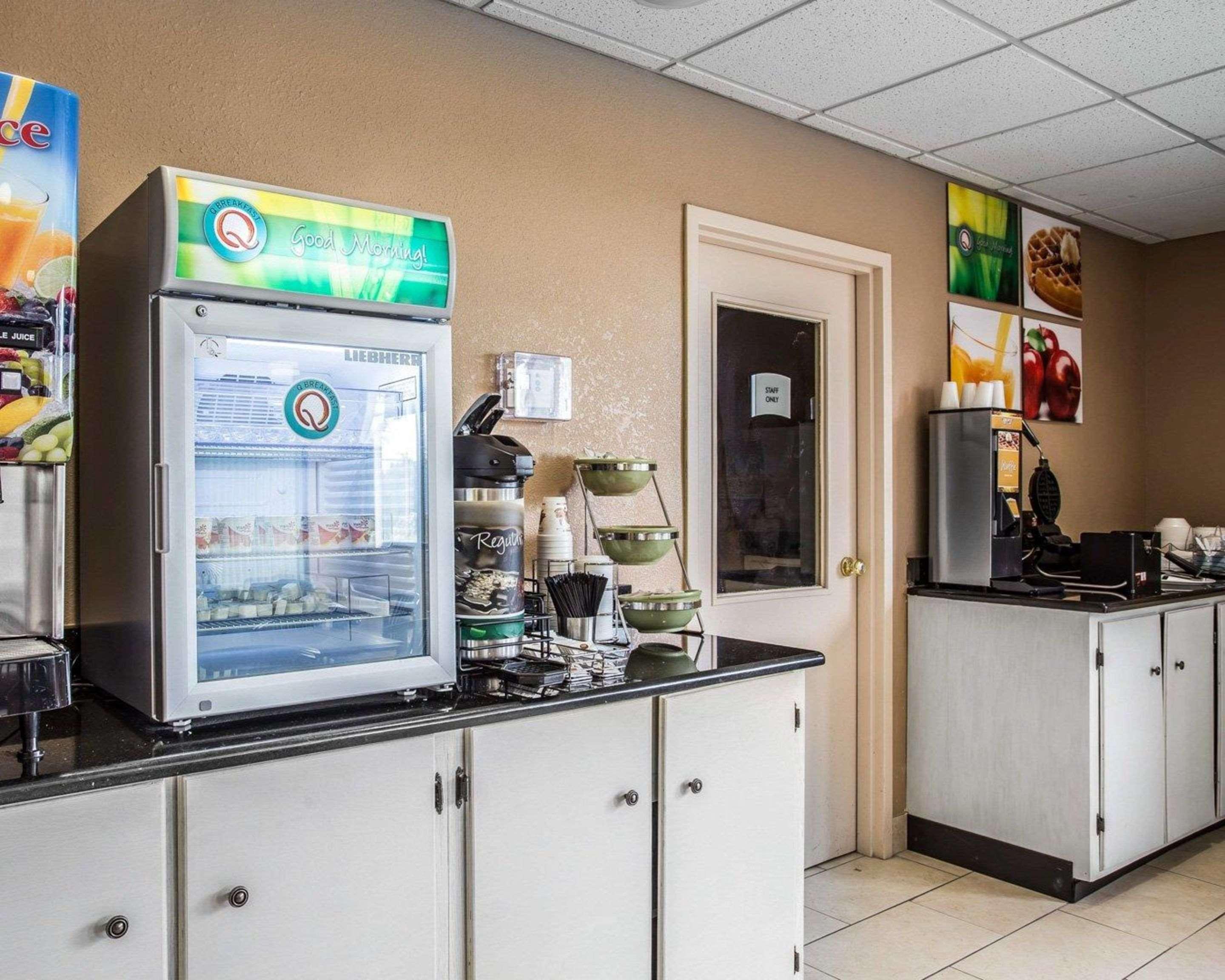 Quality Inn Mullins Marion Bagian luar foto