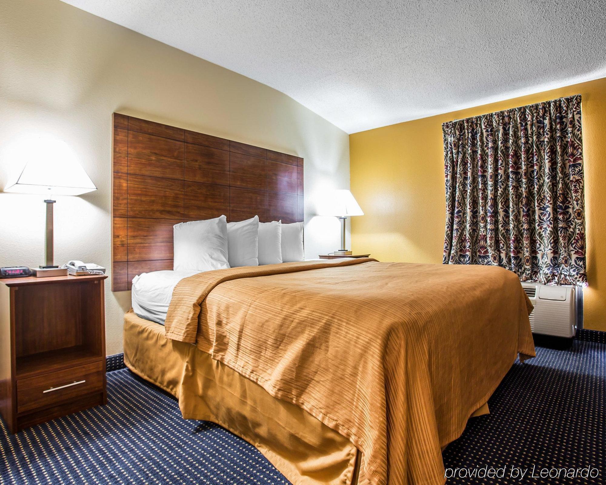 Quality Inn Mullins Marion Bagian luar foto