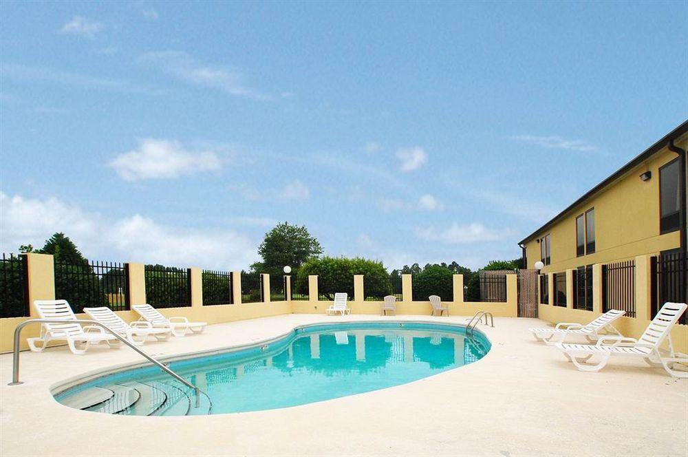 Quality Inn Mullins Marion Bagian luar foto